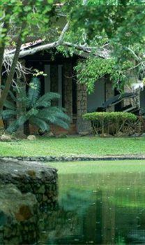 Palm Garden Village Hotel Anuradhapura Exterior photo